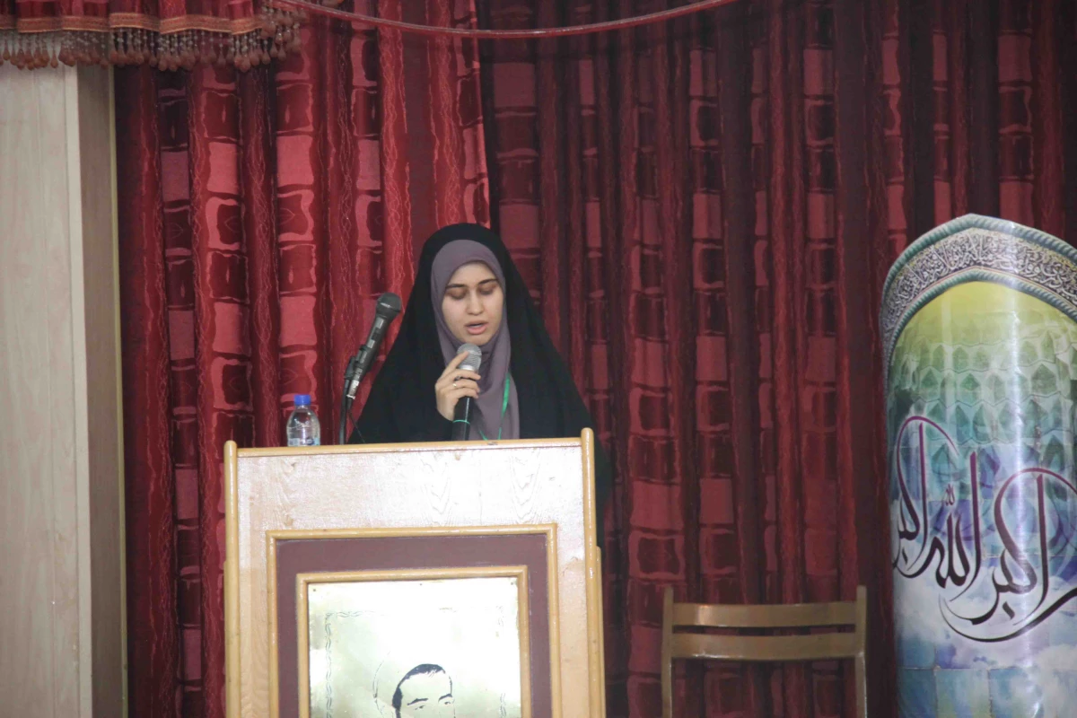 دکتر مهر محمدی در دیدار با نمایندگان دانشجو معلمان استان فارس - جشنواره قرآن و عترت