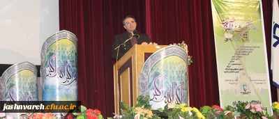 دکتر مهر محمدی در آیین اختتامیه ی بیست و چهارمین جشنواره ی قرآن و عترت خواهران دانشگاه فرهنگیان :
دانشجو معلمان باید مضامین قرآنی را حجت زندگی فردی، اجتماعی، حرفه ای و خانوادگی خود قرار دهند