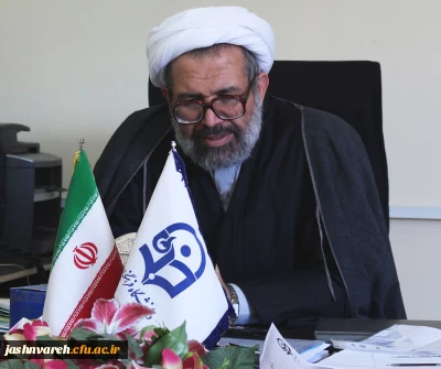 شخصیت معلمان وابسته به فعالیت فرهنگی، هنری و ادبی است