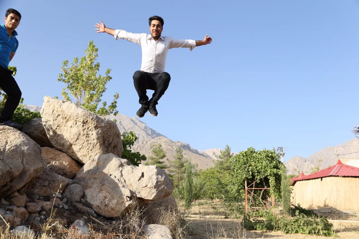 جشنواره تئاتر و سرود