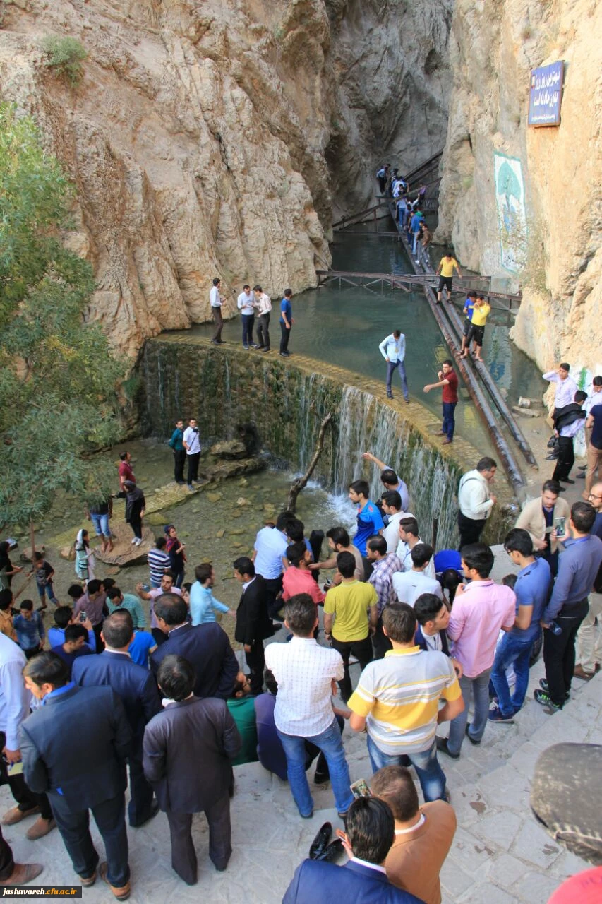 جشنواره تئاتر وسرود